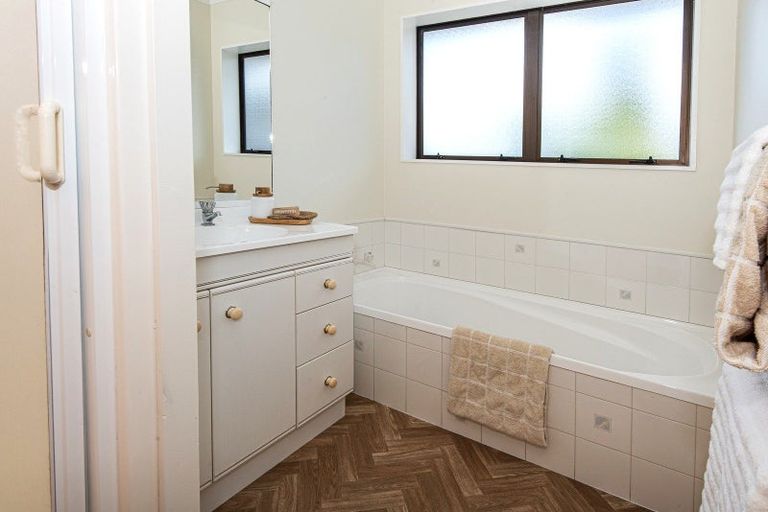 Photo of property in 3 Wooding Lane, Kensington, Whangarei, 0112