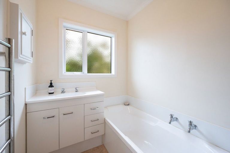 Photo of property in 9 Sovereign Street, The Wood, Nelson, 7010