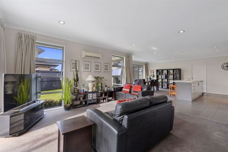 Photo of property in 61 Applefield Court, Northwood, Christchurch, 8051