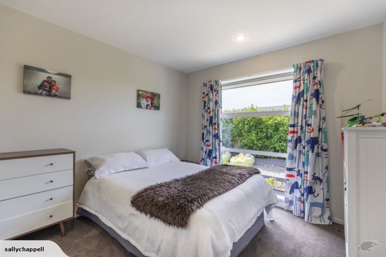 Photo of property in 16 Istana Place, Britannia Heights, Nelson, 7010