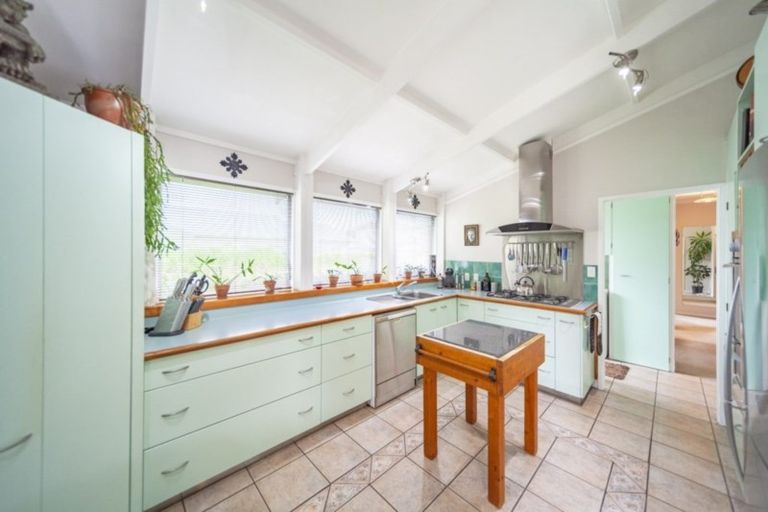 Photo of property in 13a Windsor Terrace, Taradale, Napier, 4112