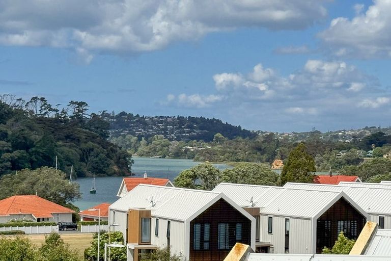 Photo of property in 403/2 Launch Road, Hobsonville, Auckland, 0616