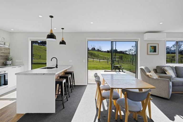 Photo of property in 197a Turuturu Road, Hawera, 4674