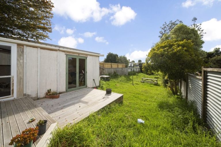 Photo of property in 163 Lemon Street, Strandon, New Plymouth, 4312