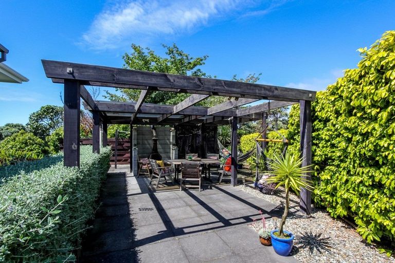 Photo of property in 2 Lynmouth Heights, Lynmouth, New Plymouth, 4310