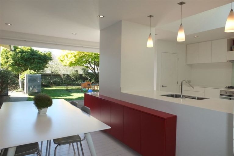 Photo of property in 24 Hatton Street, West End, Timaru, 7910