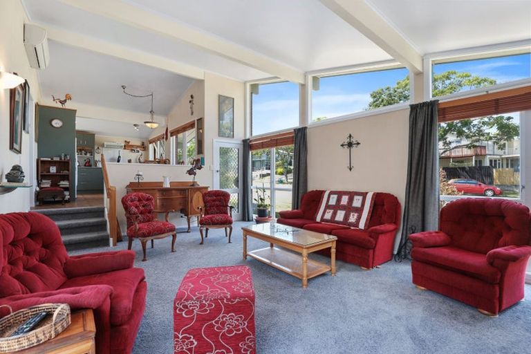 Photo of property in 35 Challinor Street, Pukete, Hamilton, 3200