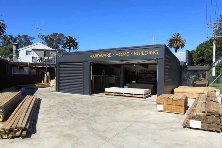 Photo of property in 1 Wallis Lane, Orewa, 0931