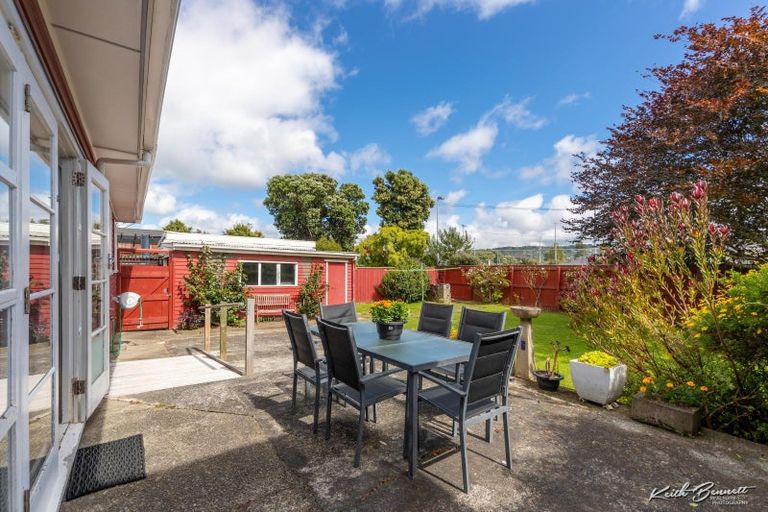 Photo of property in 71 Totara Crescent, Woburn, Lower Hutt, 5011