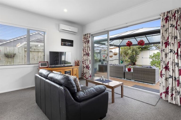 Photo of property in 65 Golden Sands Drive, Papamoa Beach, Papamoa, 3118