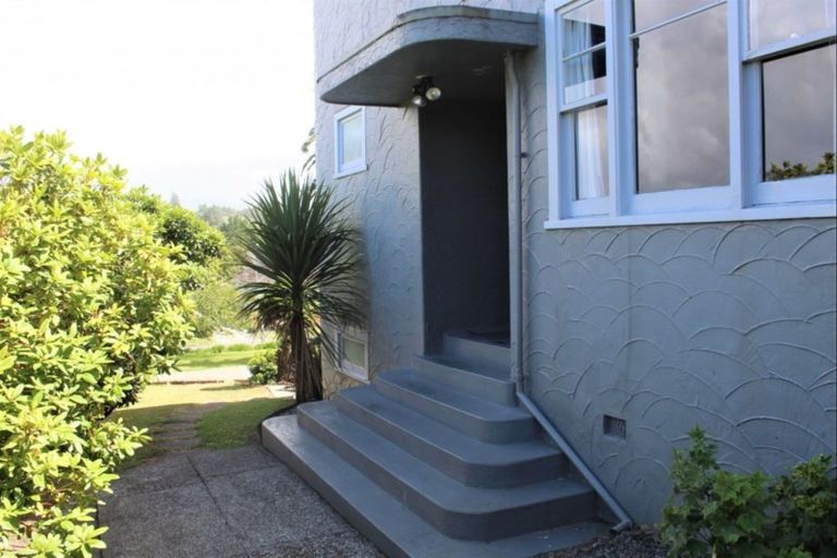 Photo of property in 6 Empire Street, Dannevirke, 4930