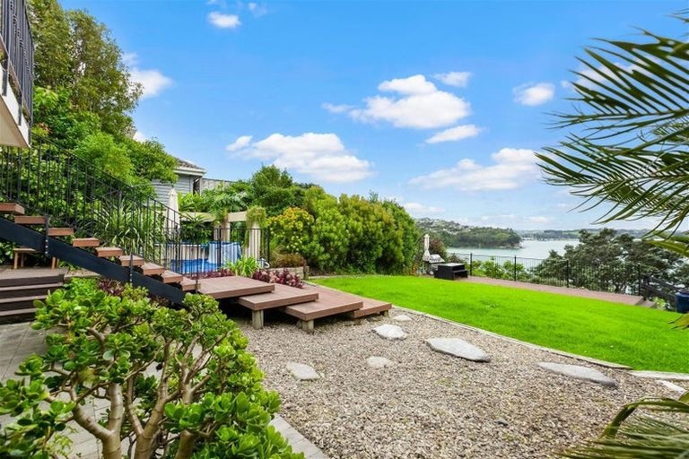 Photo of property in 985 Whangaparaoa Road, Tindalls Beach, Whangaparaoa, 0930