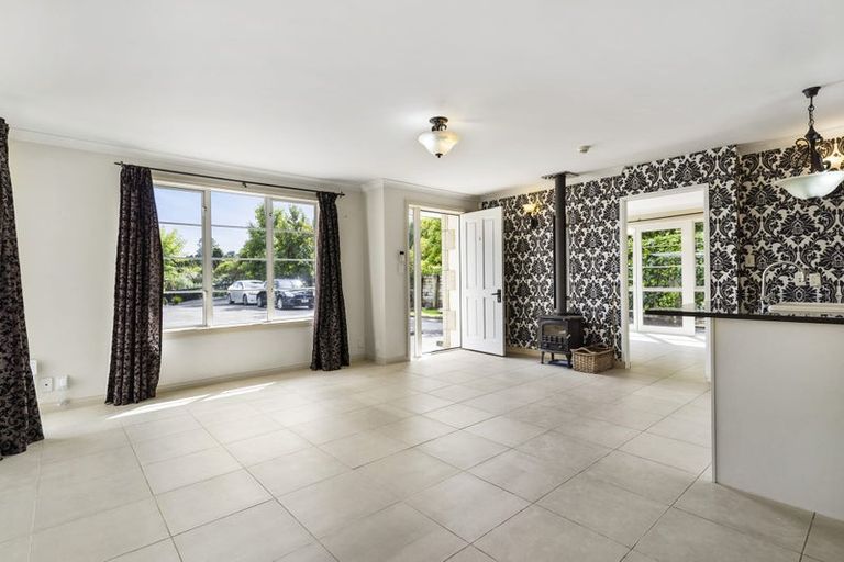 Photo of property in 816 Redoubt Road, Flat Bush, Auckland, 2019