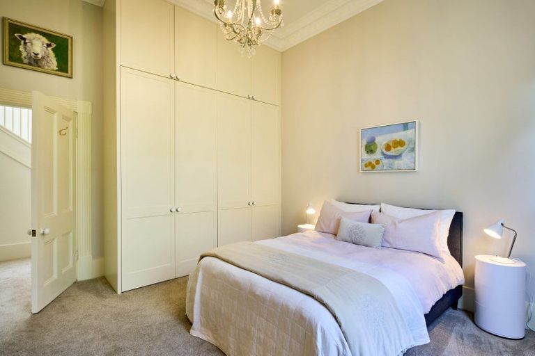 Photo of property in 52 Central Terrace, Kelburn, Wellington, 6012