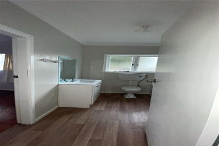 Photo of property in 23 Cleek Road, Mangere East, Auckland, 2024