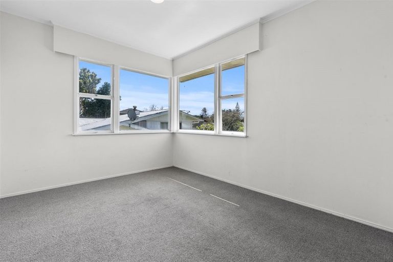 Photo of property in 24 Estuary Road, Weymouth, Auckland, 2103
