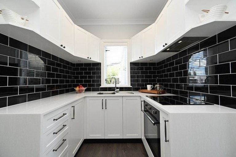 Photo of property in 1/406 Gloucester Street, Taradale, Napier, 4112