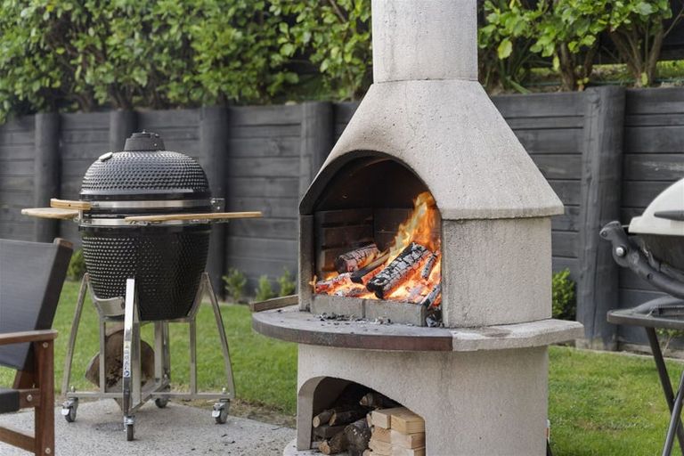 Photo of property in 6 Tirohanga Crescent, Stanmore Bay, Whangaparaoa, 0932