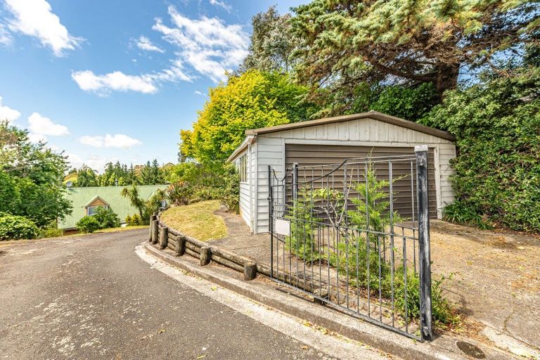 Photo of property in 10 D'arcy Road, Bastia Hill, Whanganui, 4500