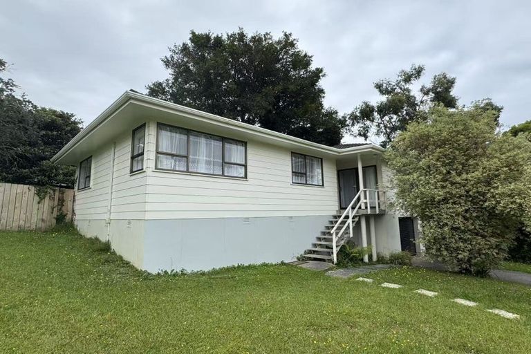 Photo of property in 17 Gerontius Glade, Torbay, Auckland, 0630