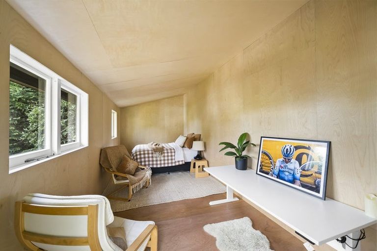 Photo of property in 4 Pentre Terrace, Cashmere, Christchurch, 8022