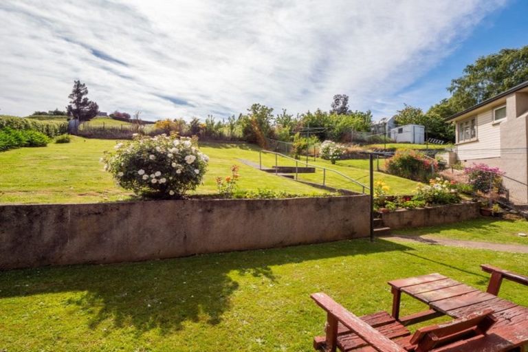 Photo of property in 325 Main South Road, Green Island, Dunedin, 9018