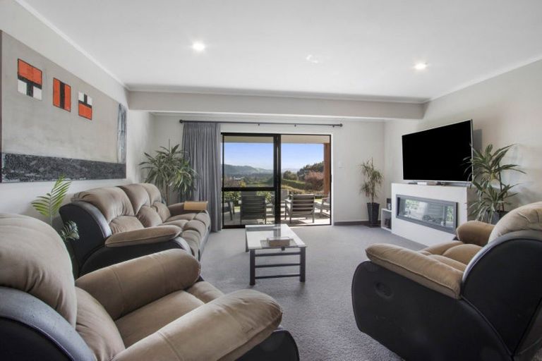 Photo of property in 215 Ongare Point Road, Tahawai, 3170