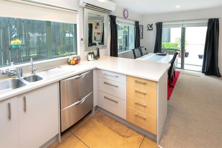 Photo of property in 3/82 Ridge Road, Howick, Auckland, 2014