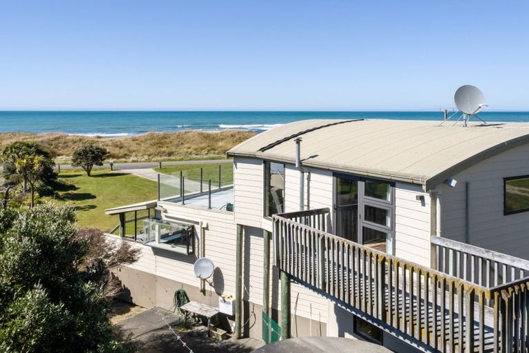 Photo of property in 295 Mataikona Road, Mataikona, Masterton, 5889