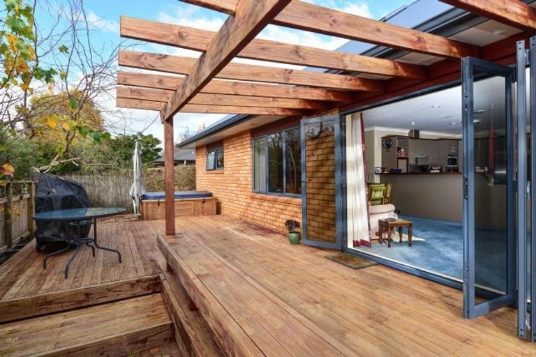 Photo of property in 29 Moore Street, Leamington, Cambridge, 3432