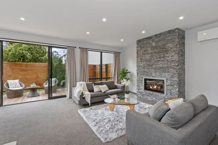 Photo of property in 32c Hewitts Road, Merivale, Christchurch, 8014