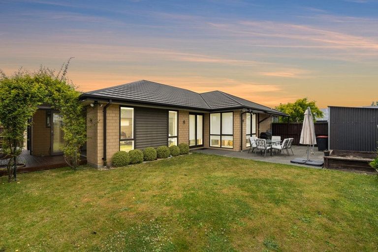 Photo of property in 14 Mariposa Crescent, Aidanfield, Christchurch, 8025