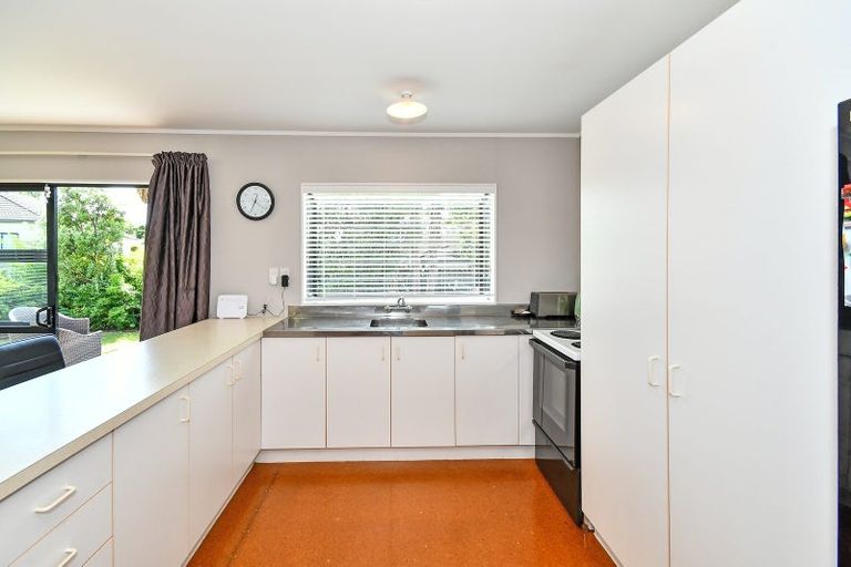 Photo of property in 13b Youngs Road, Papakura, 2110