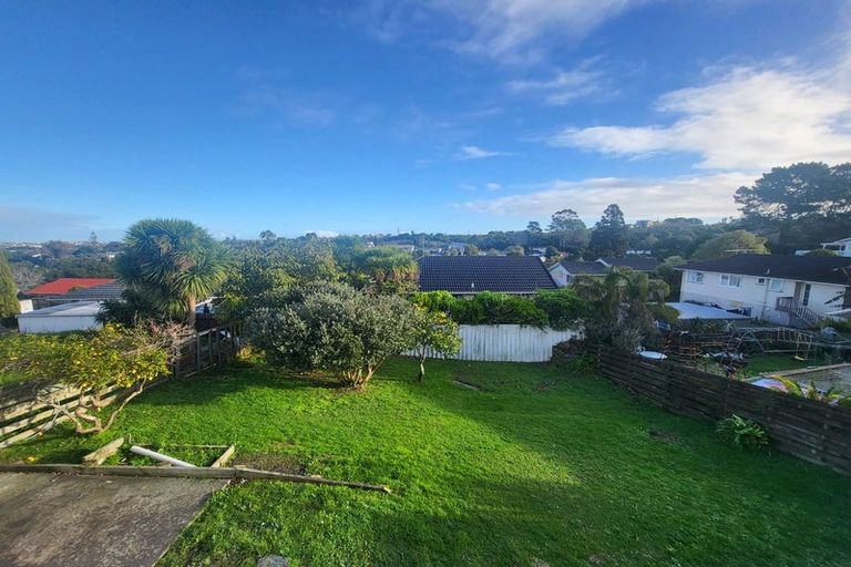 Photo of property in 29 Sycamore Drive, Sunnynook, Auckland, 0620