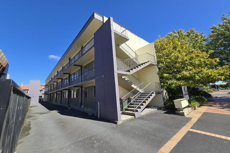 Photo of property in 10/1221 Hinemaru Street, Rotorua, 3010