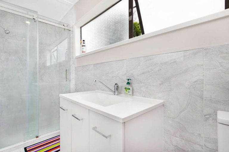 Photo of property in 9 Poutini Place, Manurewa, Auckland, 2102