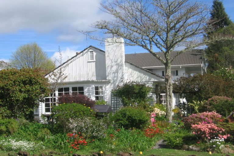 Photo of property in 5 Mokoia Drive, Tihiotonga, Rotorua, 3015