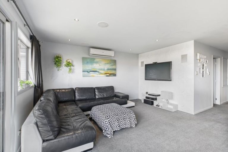 Photo of property in 288 Alec Craig Way, Gulf Harbour, Whangaparaoa, 0930