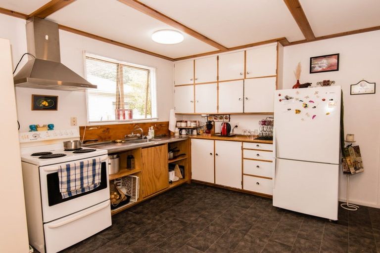 Photo of property in 6 Ballance Street, Raetihi, 4632