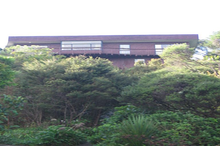 Photo of property in 12 Victory Road, Laingholm, Auckland, 0604