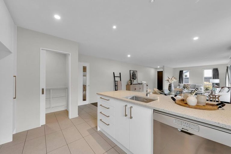 Photo of property in 9 Ronaldson Lane, Wigram, Christchurch, 8042