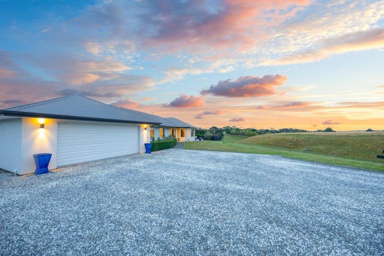 Photo of property in 25 Paradise Avenue, Feilding, 4775