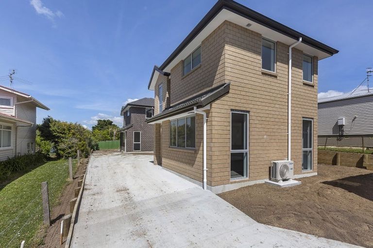 Photo of property in 47b Lynwood Road, New Lynn, Auckland, 0600