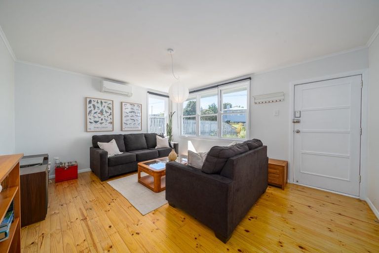 Photo of property in 38 Piko Street, Titahi Bay, Porirua, 5022