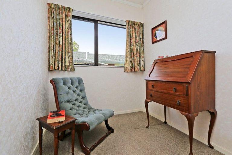 Photo of property in 11a Lennon Grove, Havelock North, 4130