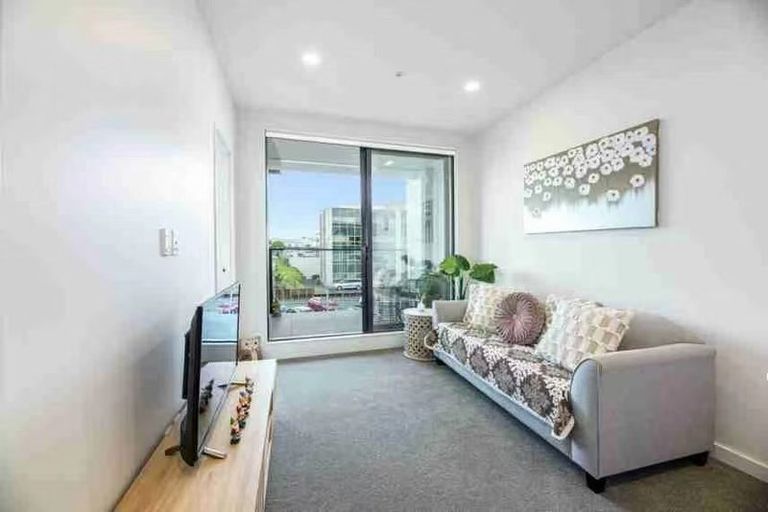 Photo of property in 202/19 Rawene Road, Birkenhead, Auckland, 0626