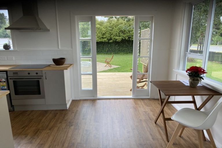 Photo of property in 69 Collingwood Street, Eltham, 4322