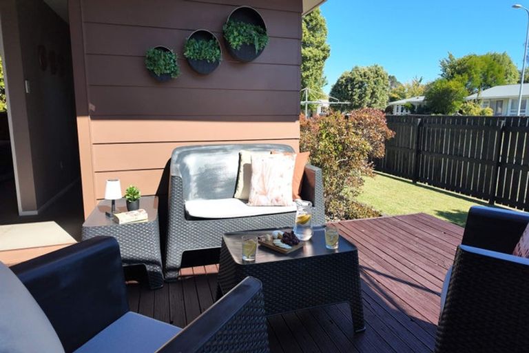 Photo of property in 50 Cascade Crescent, Westbrook, Palmerston North, 4412