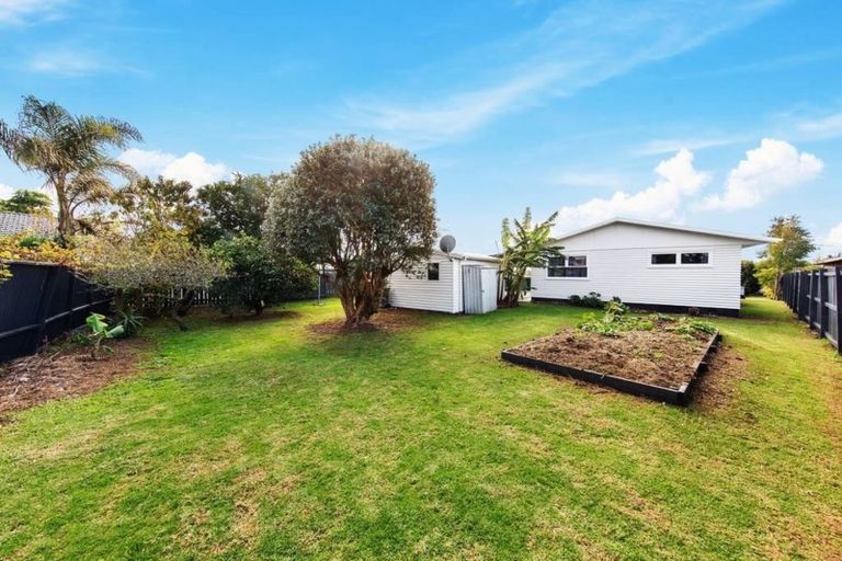 Photo of property in 20 Lyncroft Street, Mangere East, Auckland, 2024