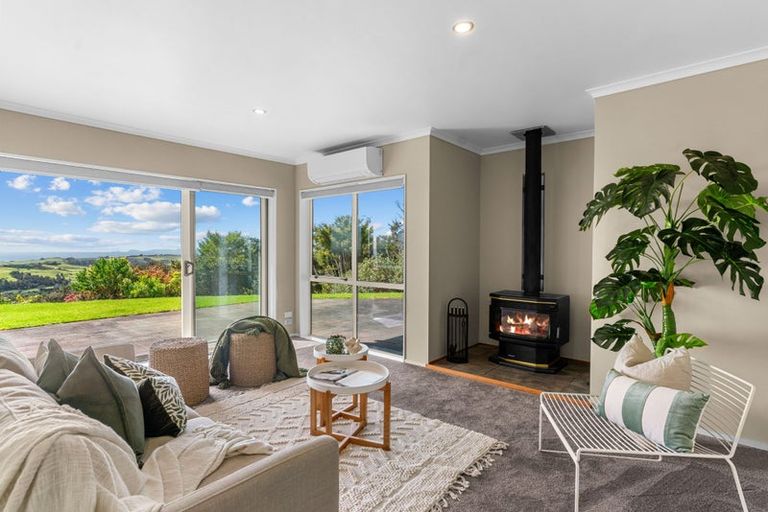 Photo of property in 17 Wairimu Way, Waipu, 0582